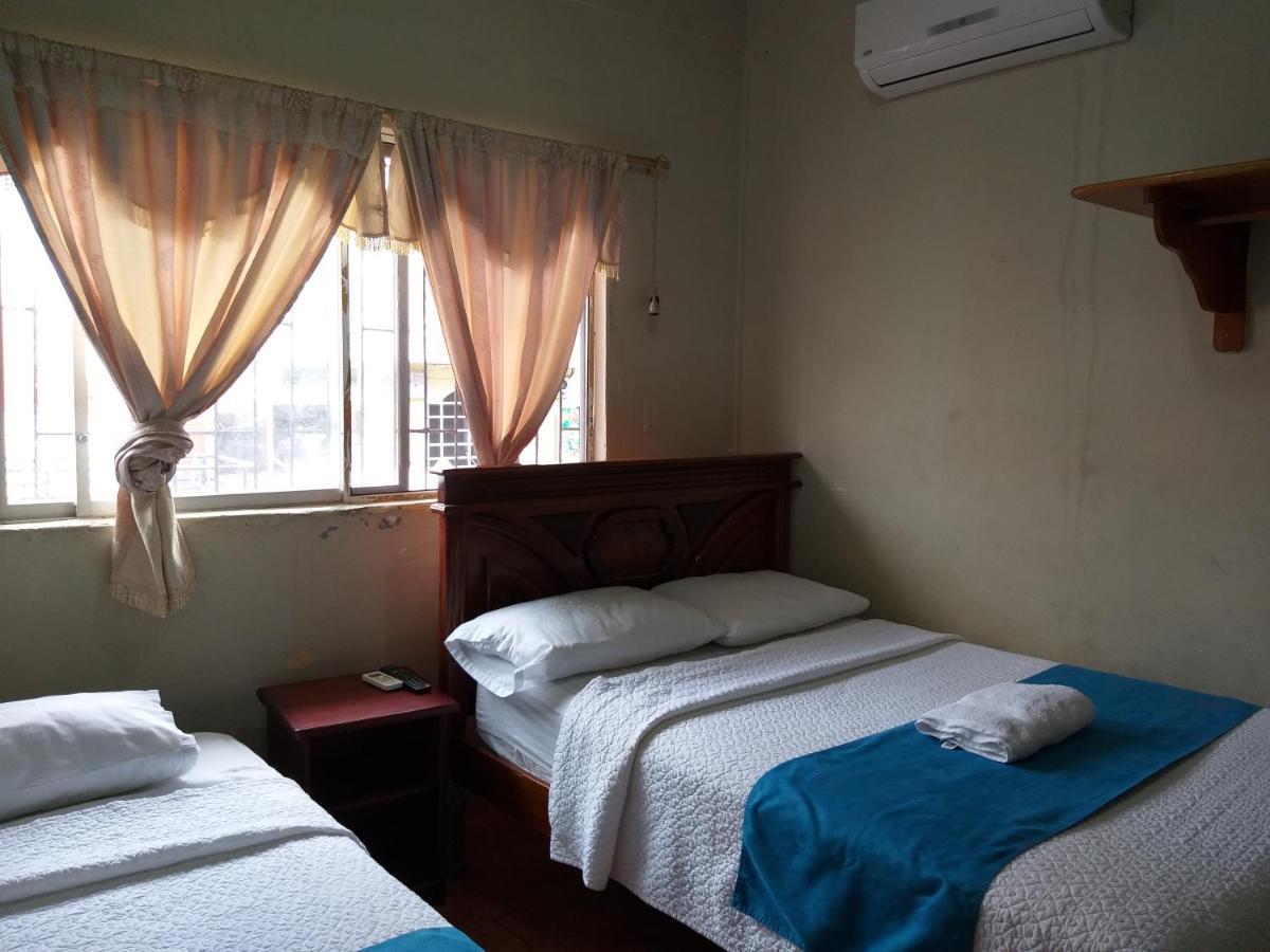 Hostal Miconia بويرتو أيورا المظهر الخارجي الصورة