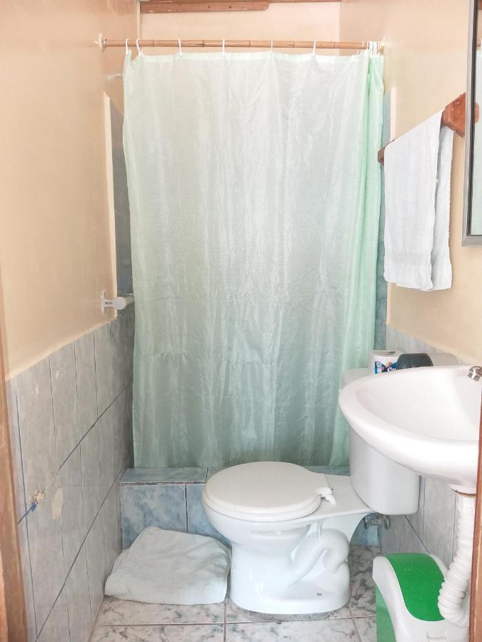 Hostal Miconia بويرتو أيورا المظهر الخارجي الصورة