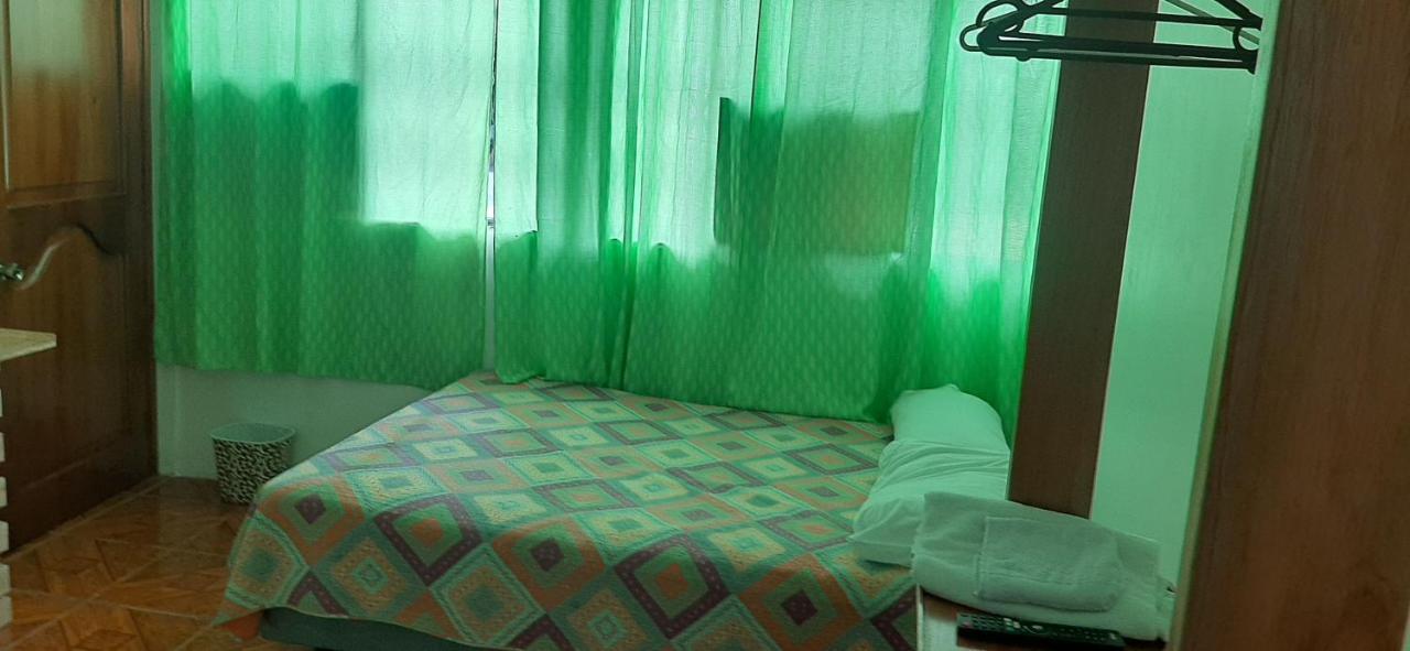 Hostal Miconia بويرتو أيورا المظهر الخارجي الصورة